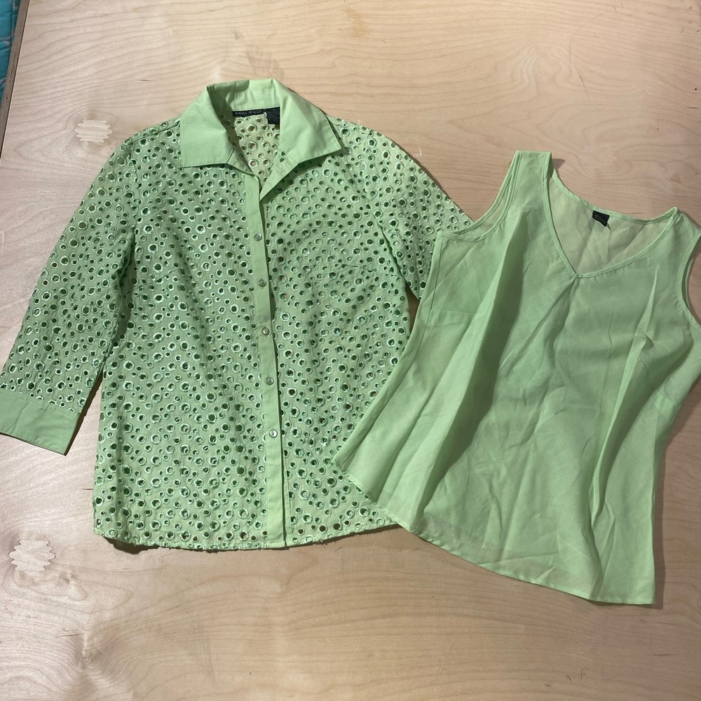 Karen Arnold Green Eyelet Blouse and Tank Set Small (ND)